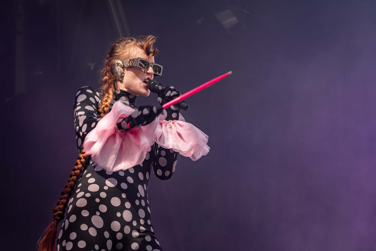 Merol @ Cactusfestival, picture 2, photographed by Bart Janssens - FrontView Magazine