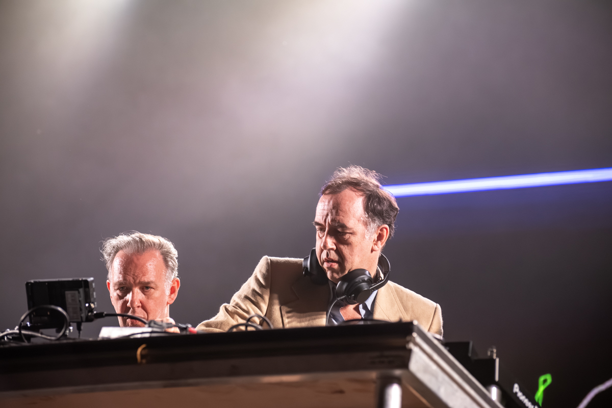 2manydjs @ Cactusfestival, picture 6, photographed by Bart Janssens - FrontView Magazine