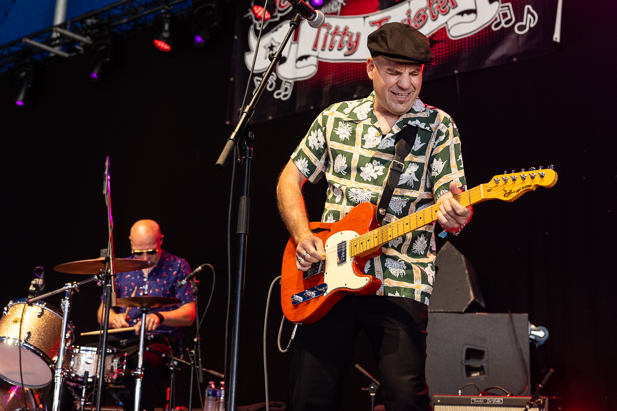 Clark And The Aces @ Sjock, picture 10, photographed by David Johnson - FrontView Magazine