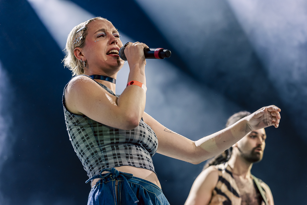 Kaat Van Stralen @ Rock Zottegem, picture 2, photographed by Peter Smet - FrontView Magazine