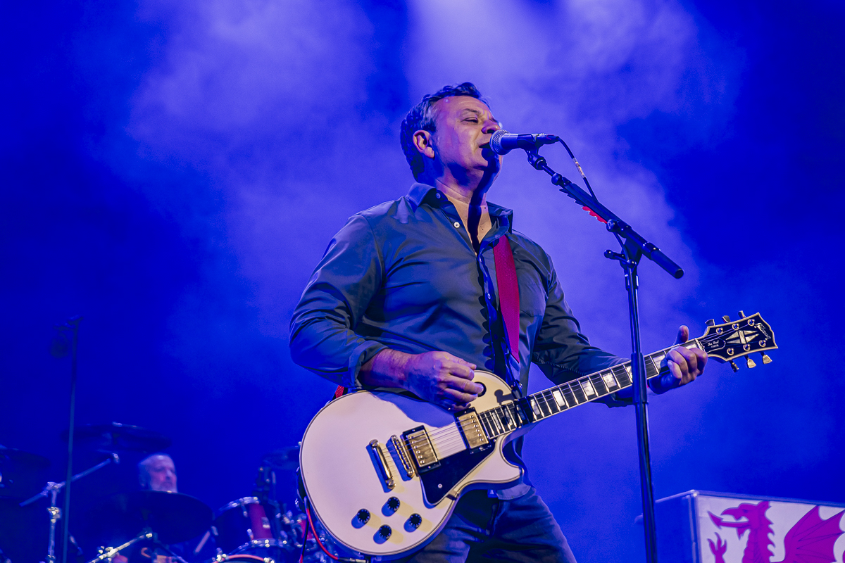 Manic Street Preachers @ Rock Zottegem, picture 15, photographed by Peter Smet - FrontView Magazine