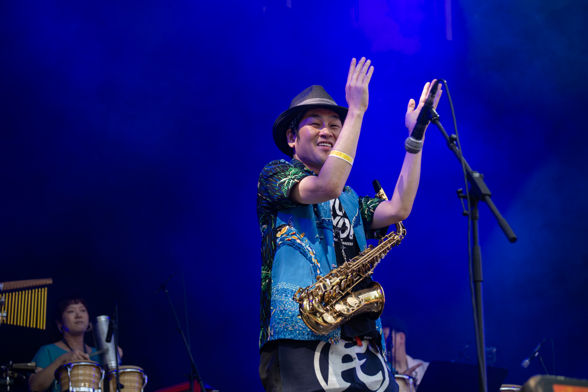 Minyo Crusaders @ Cactusfestival, foto 2, foto's door Bart Janssens - FrontView Magazine