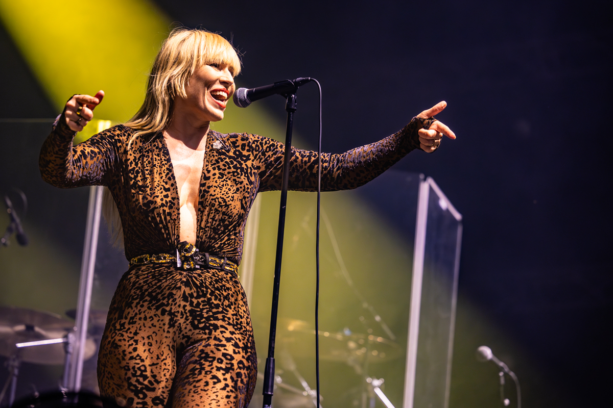 Natasha Beddingfield @ Bospop, foto 4, foto's door Dorien Goetschalckx - FrontView Magazine