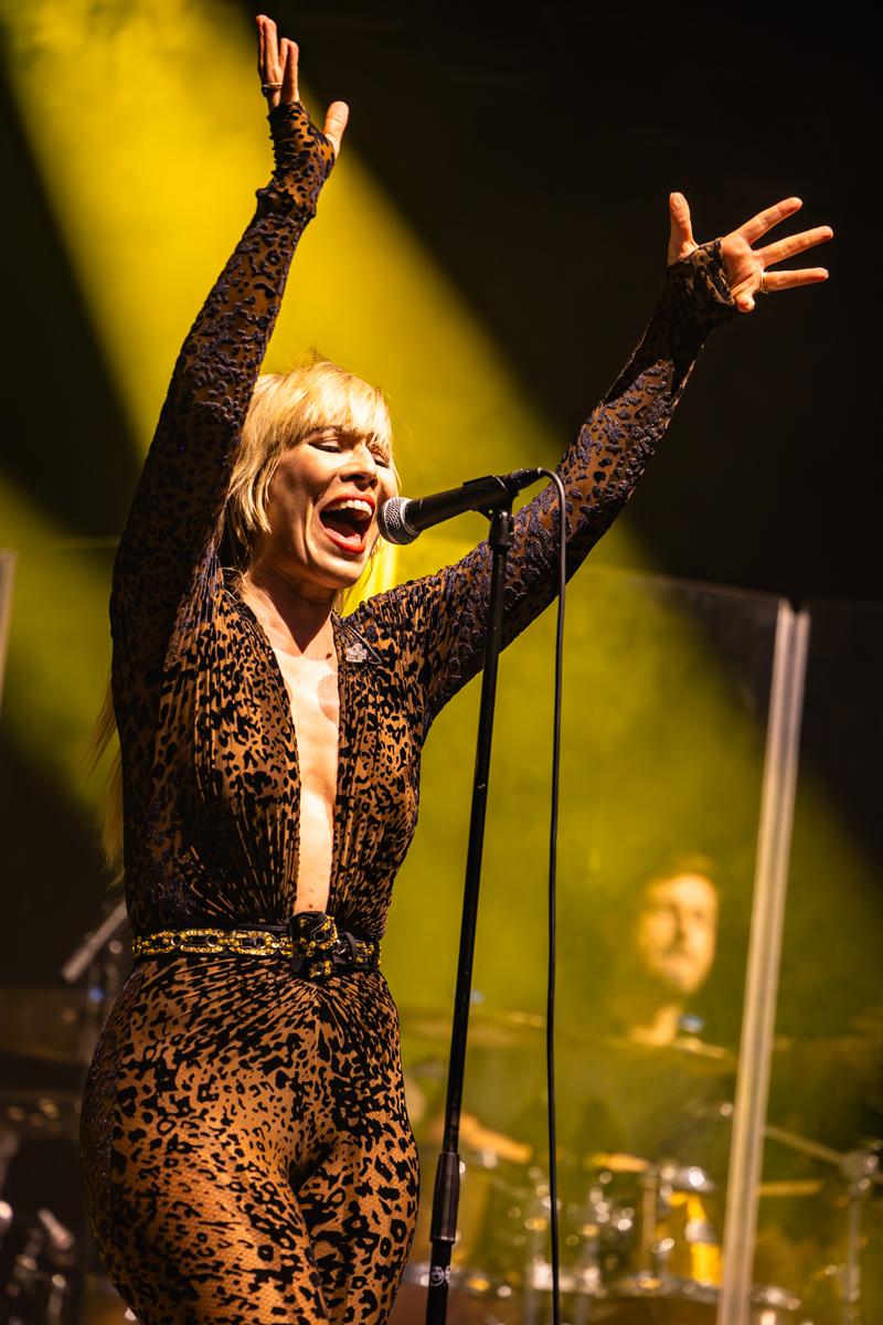 Natasha Beddingfield @ Bospop, foto 7, foto's door Dorien Goetschalckx - FrontView Magazine