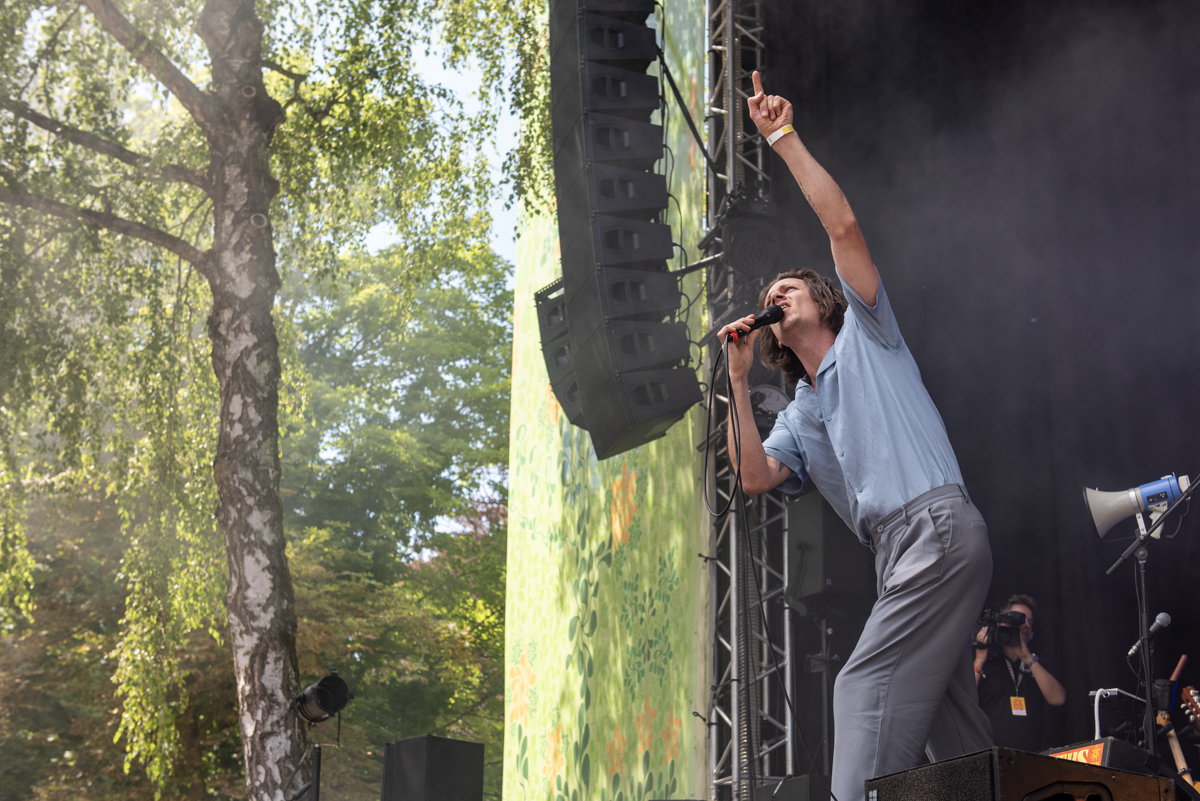 The Bony King Of Nowhere @ Cactusfestival, foto 10, foto's door Bart Janssens - FrontView Magazine