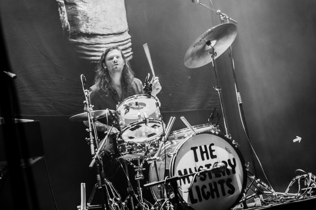 The Mystery Lights @ Nieuwe Nor, picture 5, photographed by Anoek Houben - FrontView Magazine