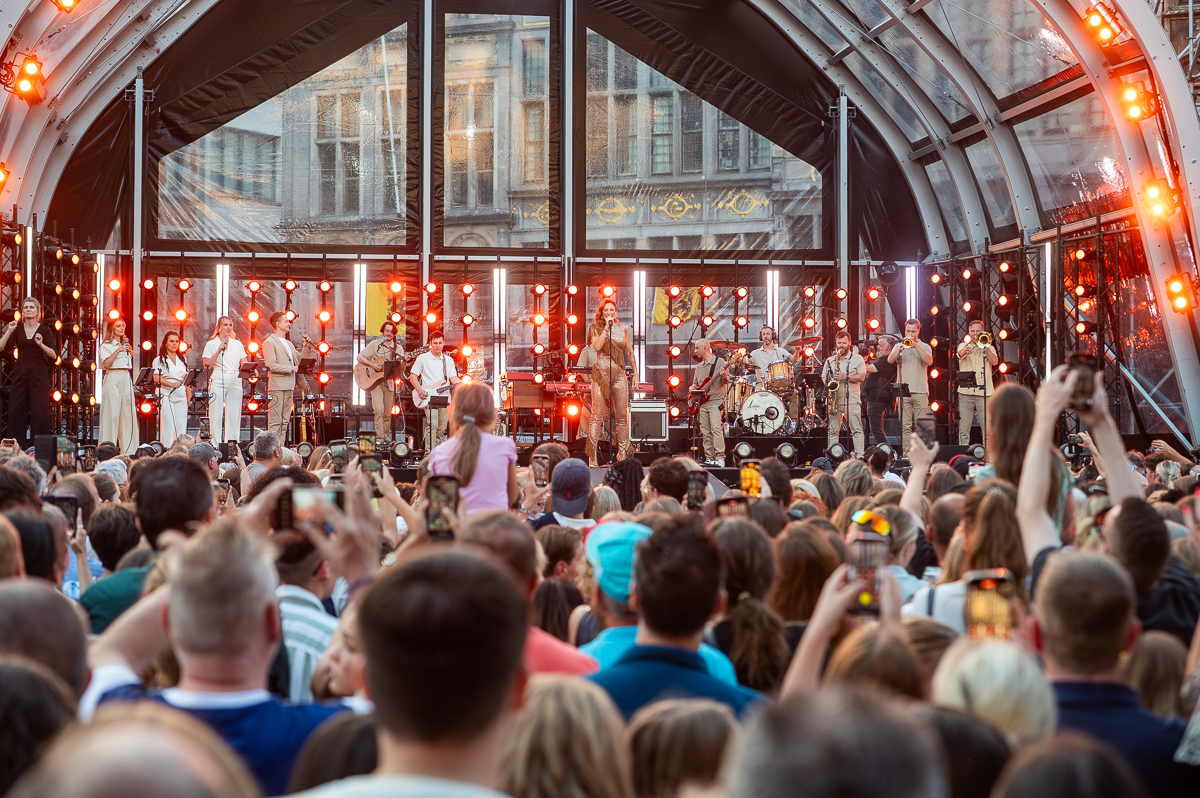 Vlaanderen Feest 2025 @ Grote Markt Antwerpen, foto 46, foto's door Dimitri Vanlommel - FrontView Magazine