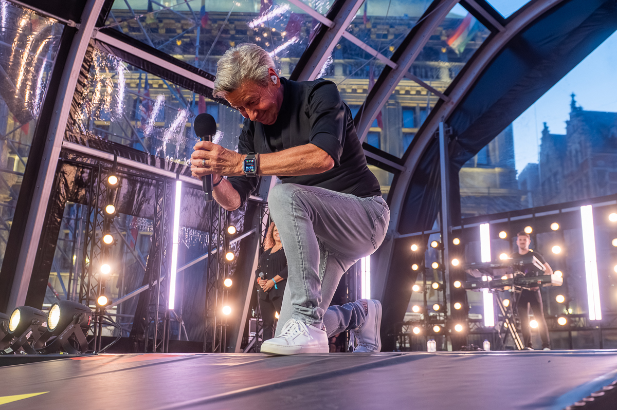 Willy Sommers @ Vlaanderen Feest - Antwerpen, picture 11, photographed by Dimitri Vanlommel - FrontView Magazine