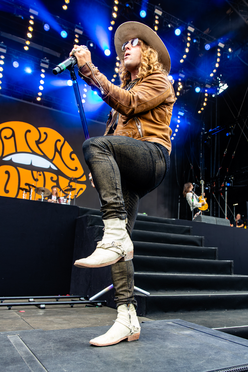 Dirty Honey @ Bospop, picture 15, photographed by Dorien Goetschalckx - FrontView Magazine