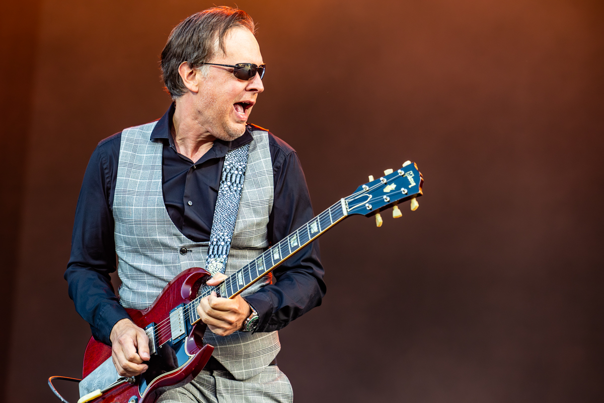 Joe Bonamassa @ Bospop, foto 6, foto's door Dorien Goetschalckx - FrontView Magazine