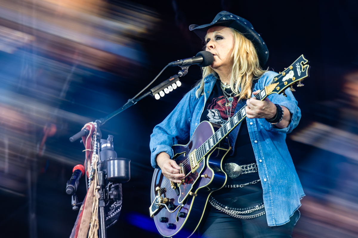 Melissa Etheridge @ Bospop, picture 10, photographed by Dorien Goetschalckx - FrontView Magazine