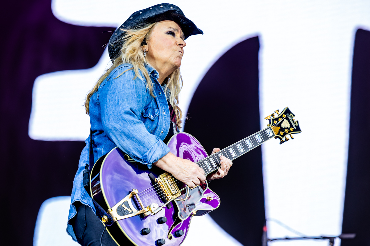 Melissa Etheridge @ Bospop, picture 12, photographed by Dorien Goetschalckx - FrontView Magazine
