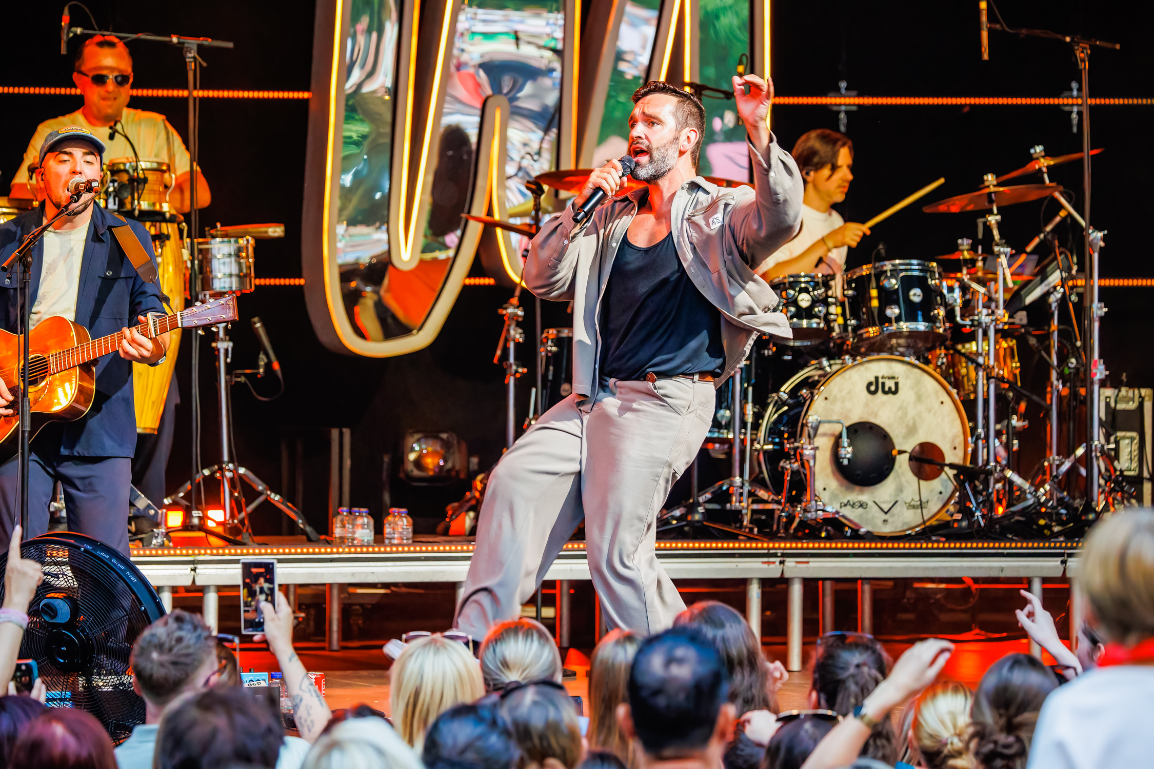 Metejoor Live @ OLT, picture 22, photographed by Paul Jongeneelen - FrontView Magazine