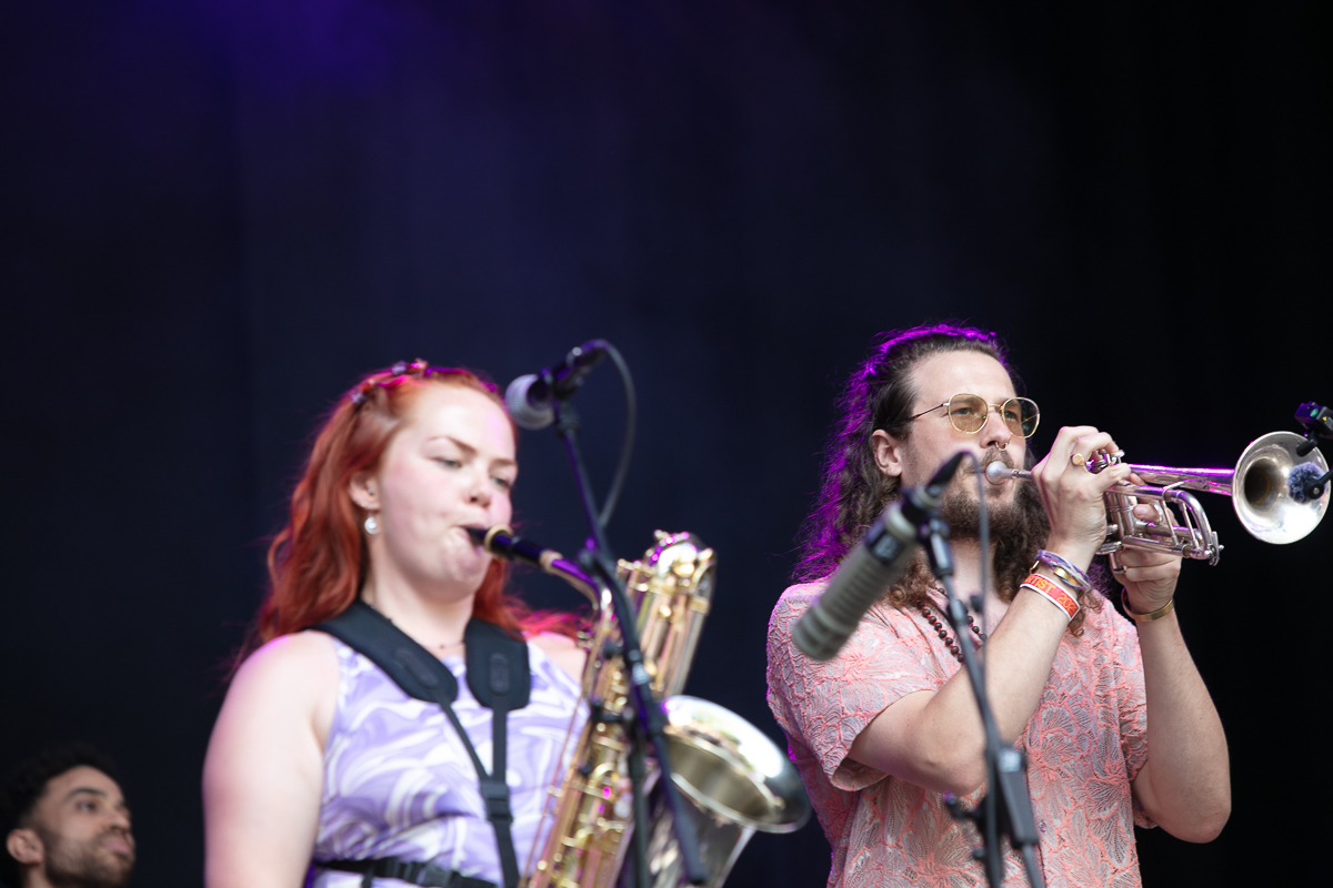Nubiyan Twist @ Cactus festival, picture 4, photographed by Anais Callens - FrontView Magazine