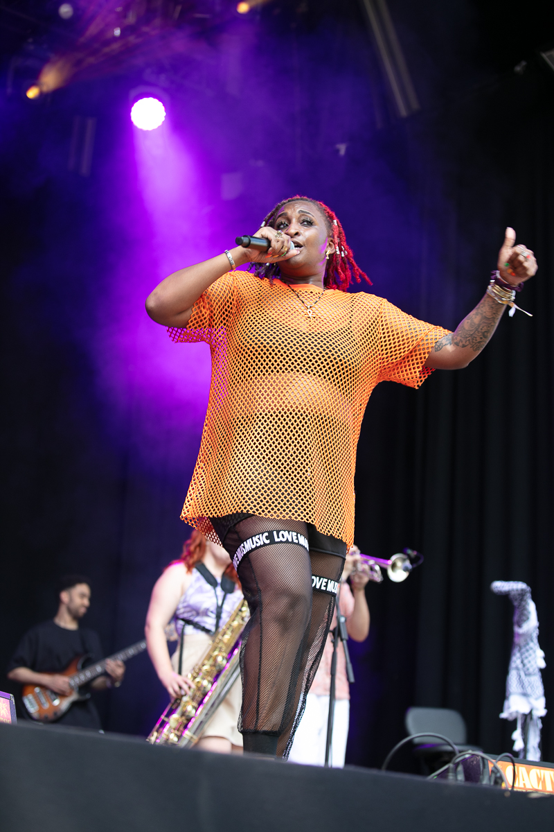Nubiyan Twist @ Cactus festival, picture 10, photographed by Anais Callens - FrontView Magazine