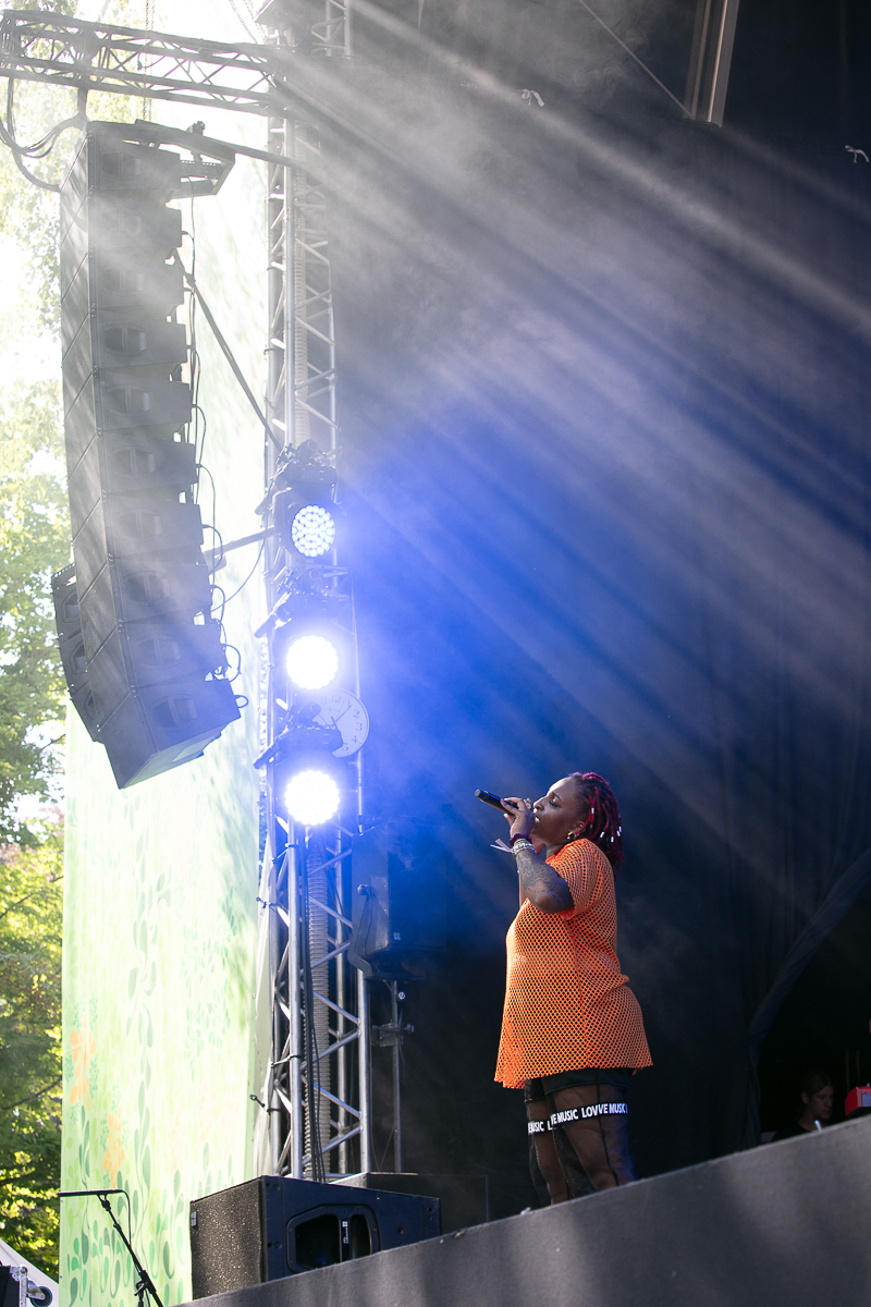 Nubiyan Twist @ Cactus festival, picture 19, photographed by Anais Callens - FrontView Magazine