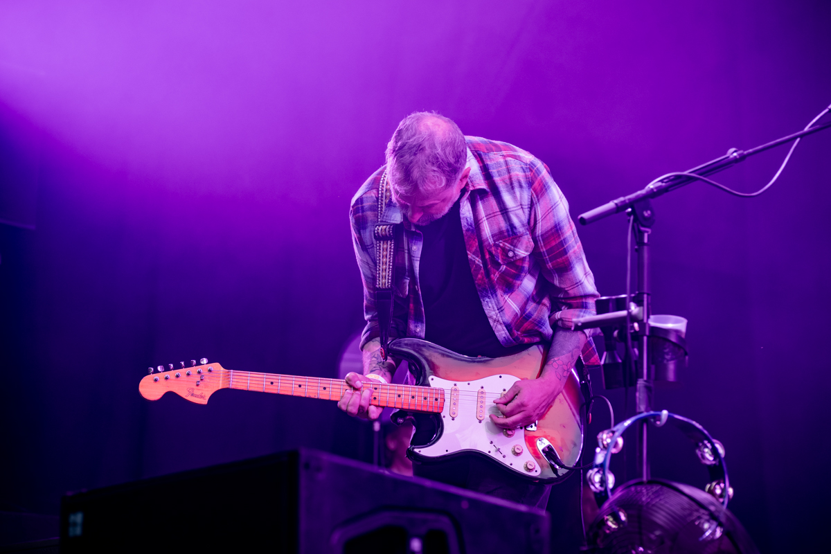 Slowdive @ Cactusfestival, picture 7, photographed by Bart Janssens - FrontView Magazine