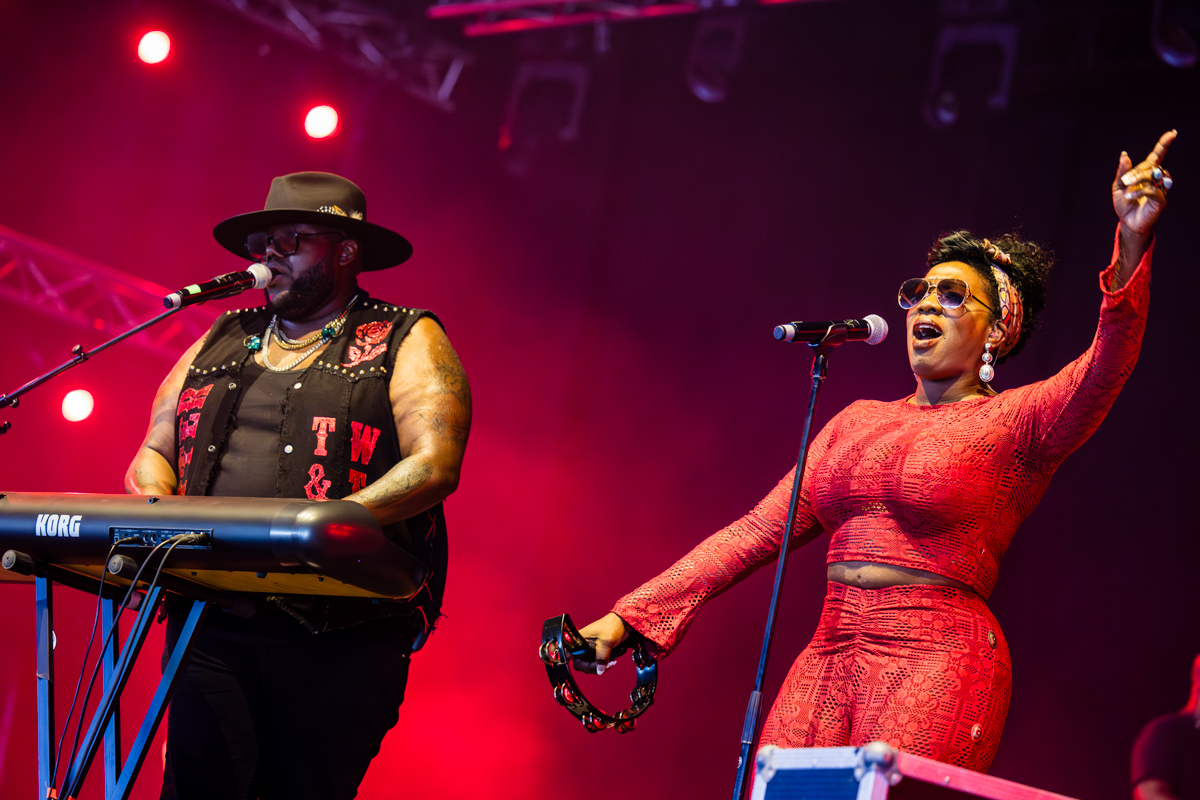 The War and Treaty @ Bospop, foto 12, foto's door Dorien Goetschalckx - FrontView Magazine
