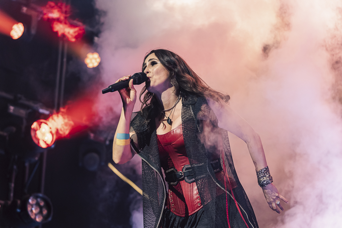 Within Temptation @ Rock Zottegem, picture 5, photographed by Peter Smet - FrontView Magazine