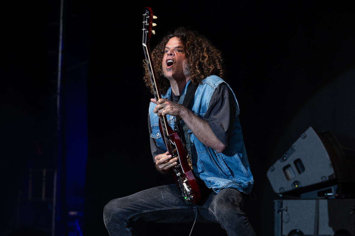 Wolfmother @ Sjock, picture 2, photographed by David Johnson - FrontView Magazine