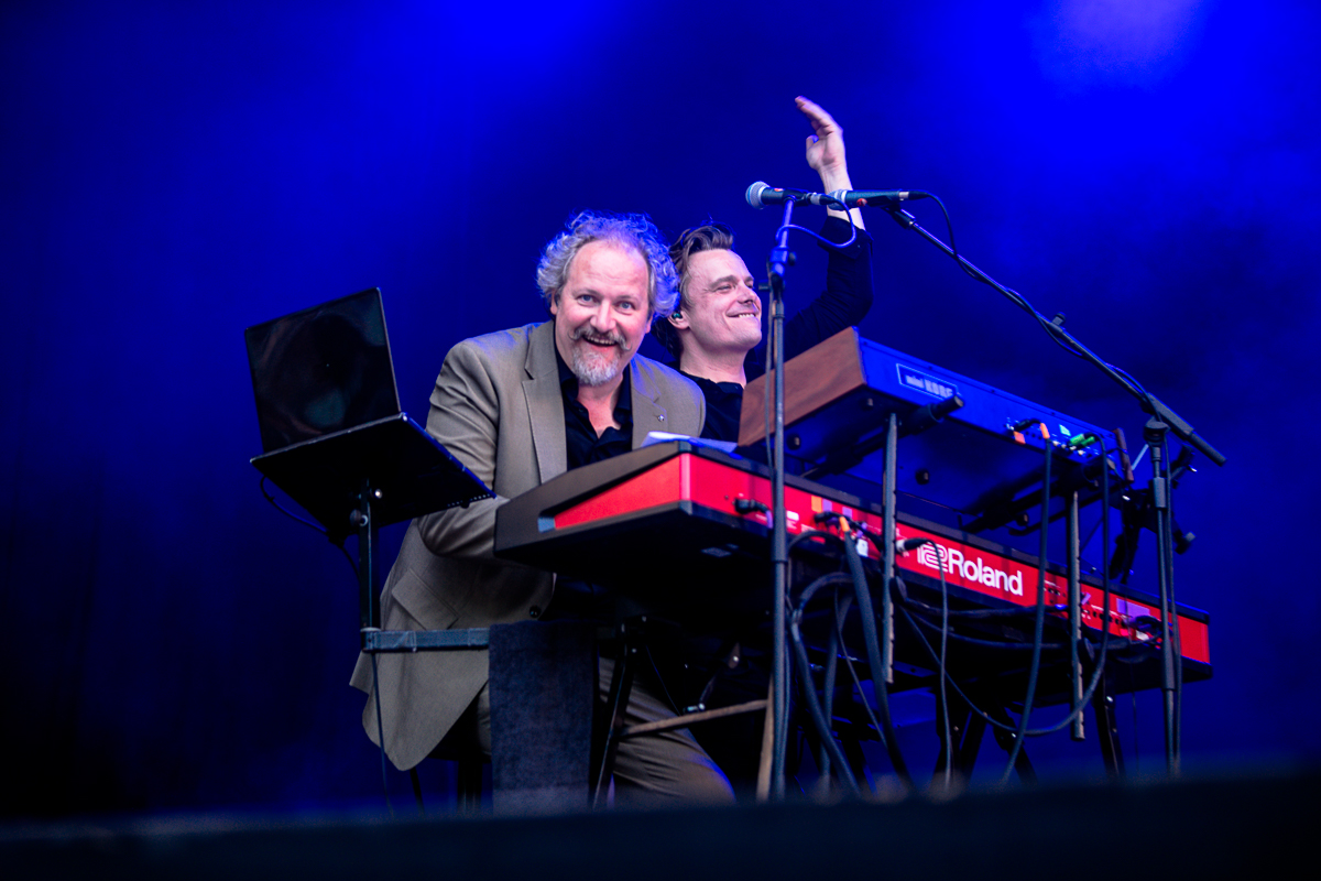 Daan @ Cactus festival, picture 18, photographed by Anais Callens - FrontView Magazine