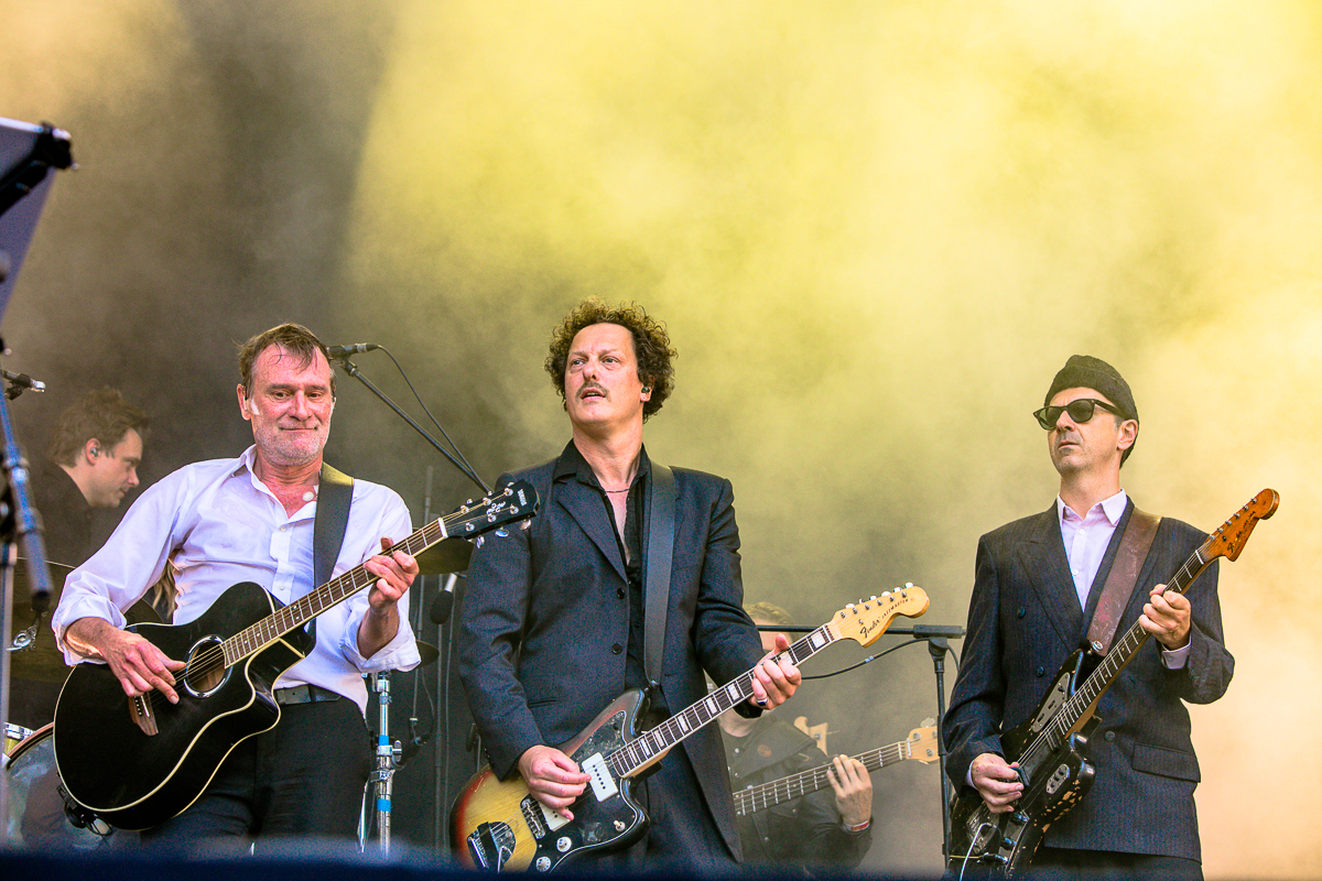 Daan @ Cactus festival, picture 29, photographed by Anais Callens - FrontView Magazine