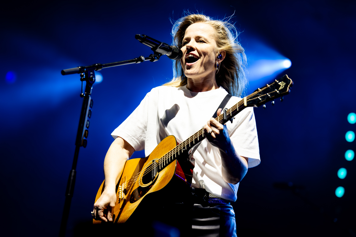 Ilse Delange @ Bospop, foto 2, foto's door Dorien Goetschalckx - FrontView Magazine
