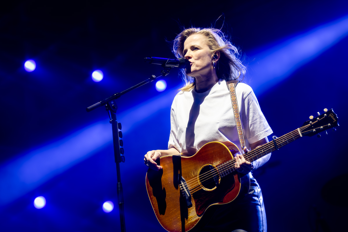 Ilse Delange @ Bospop, foto 6, foto's door Dorien Goetschalckx - FrontView Magazine