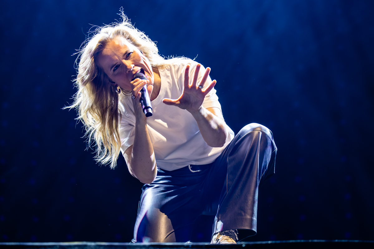 Ilse Delange @ Bospop, foto 9, foto's door Dorien Goetschalckx - FrontView Magazine
