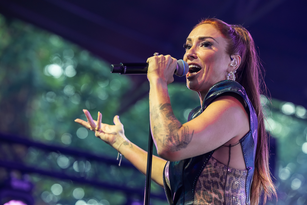 Natalia 20 Years Greatest Hits Tour 2025 @ OLT Rivierenhof, picture 2, photographed by Marc Verdonck - FrontView Magazine