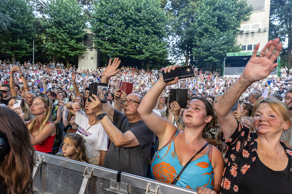 Natalia 20 Years Greatest Hits Tour 2025 @ OLT Rivierenhof, picture 11, photographed by Marc Verdonck - FrontView Magazine