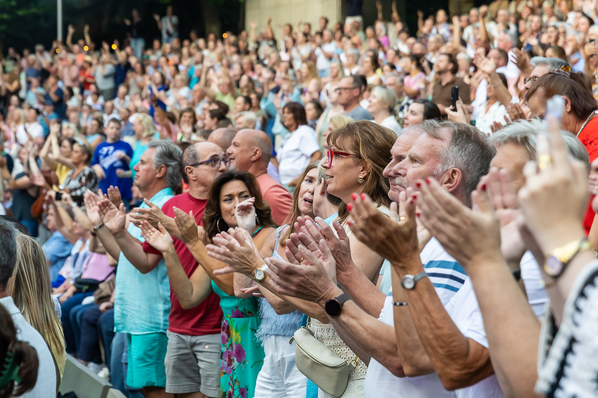 Natalia 20 Years Greatest Hits Tour 2025 @ OLT Rivierenhof, picture 29, photographed by Marc Verdonck - FrontView Magazine