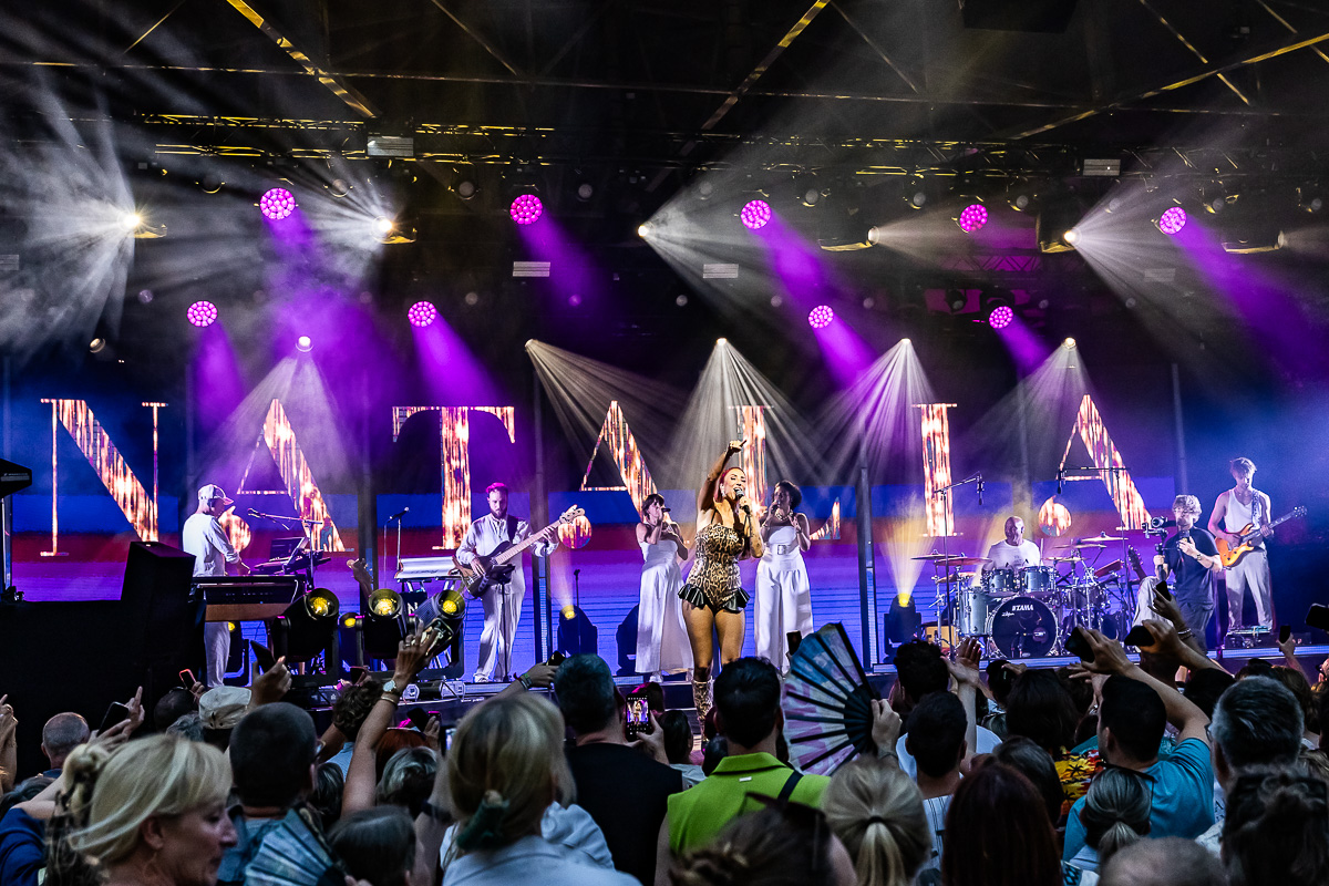 Natalia 20 Years Greatest Hits Tour 2025 @ OLT Rivierenhof, picture 36, photographed by Marc Verdonck - FrontView Magazine