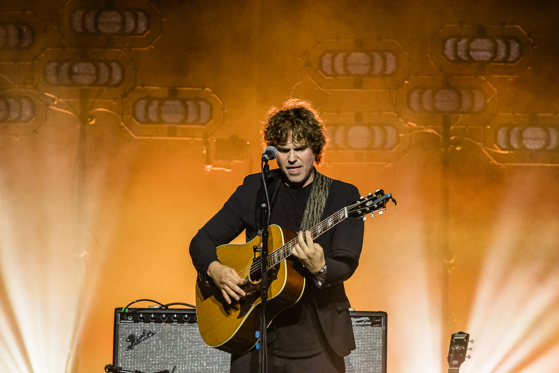 Jasper Steverlinck @ Gent Jazz, picture 1, photographed by Jürgen Bruynooghe - FrontView Magazine
