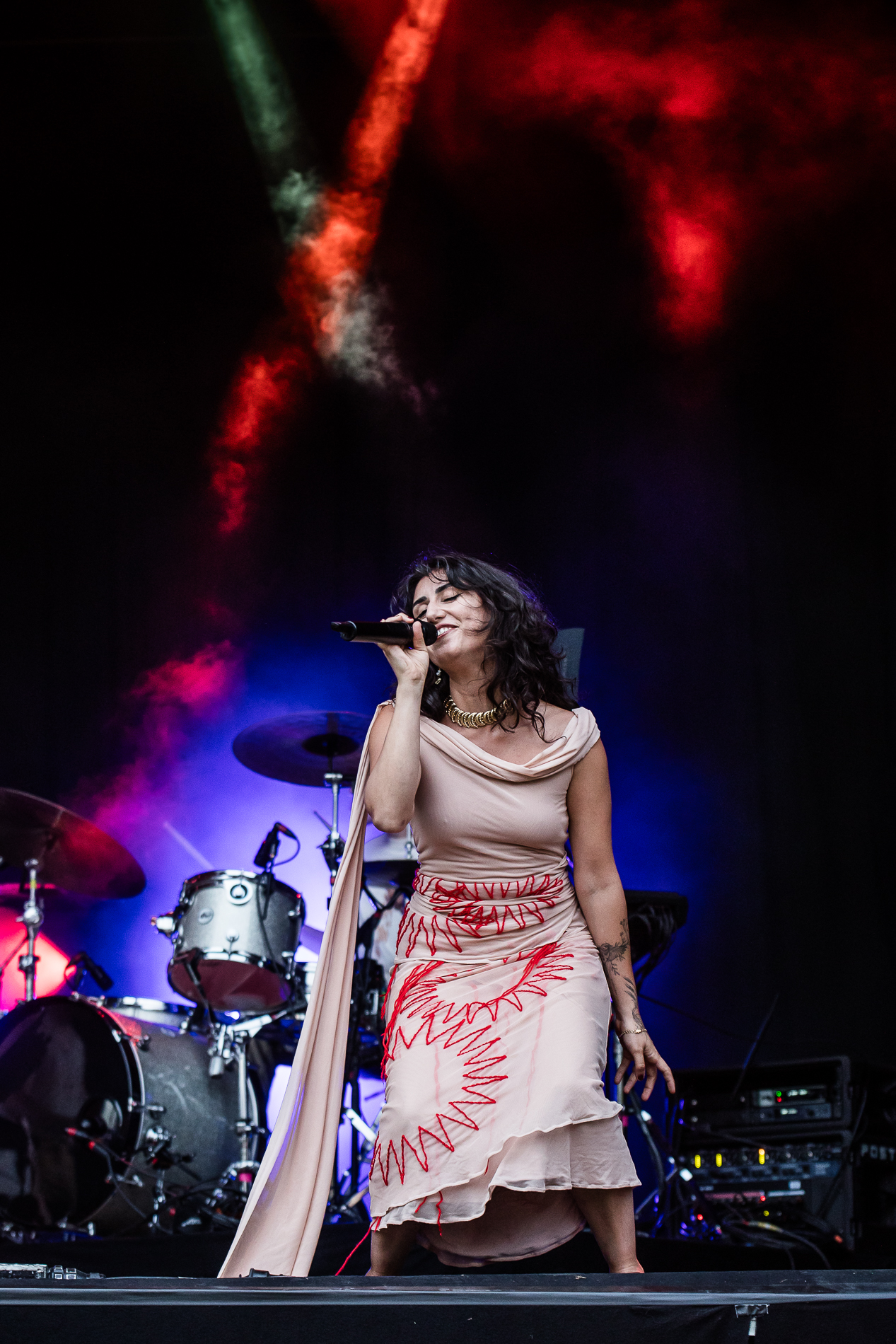 Naaz @ Gent Jazz, picture 20, photographed by Jürgen Bruynooghe - FrontView Magazine