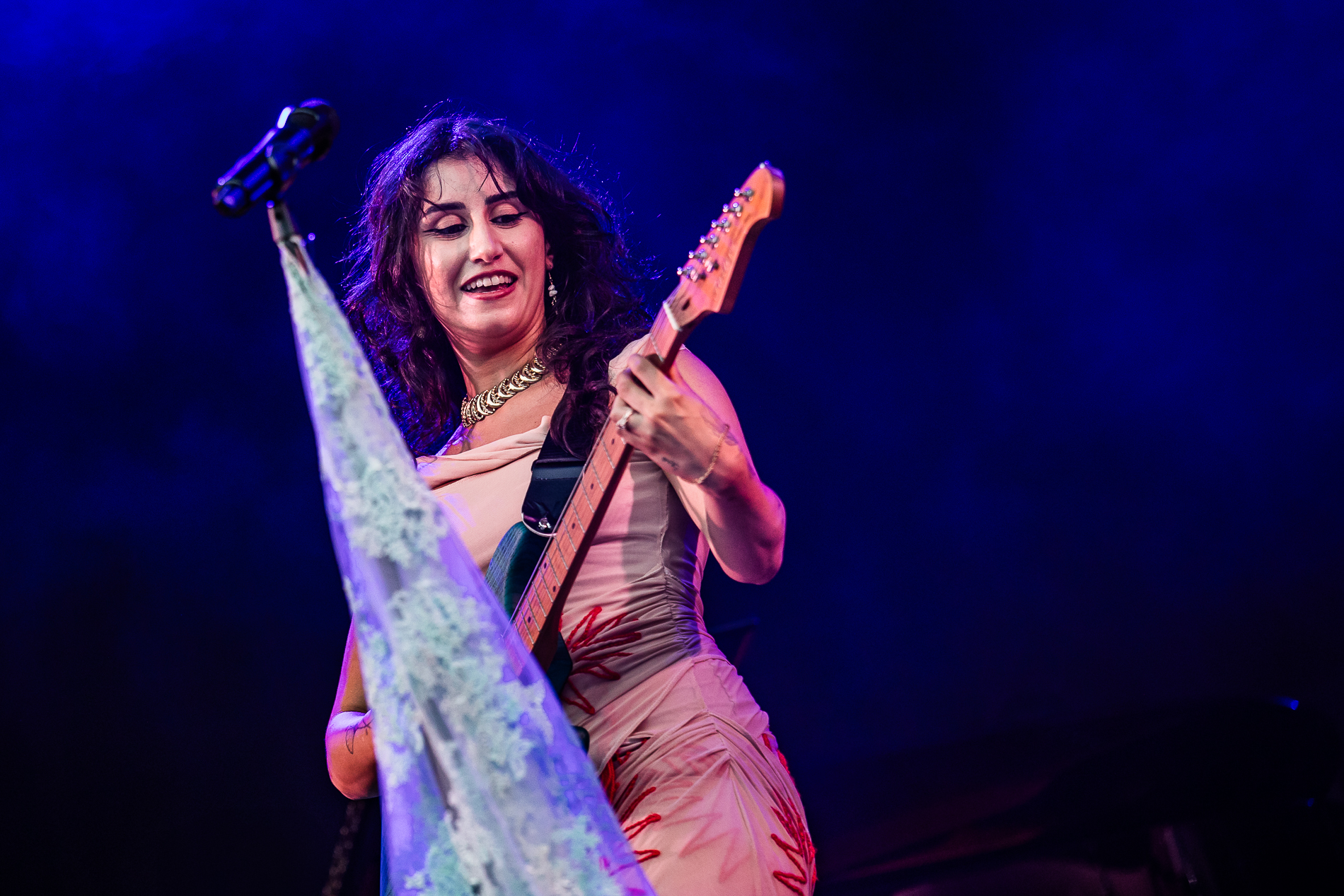 Naaz @ Gent Jazz, picture 25, photographed by Jürgen Bruynooghe - FrontView Magazine