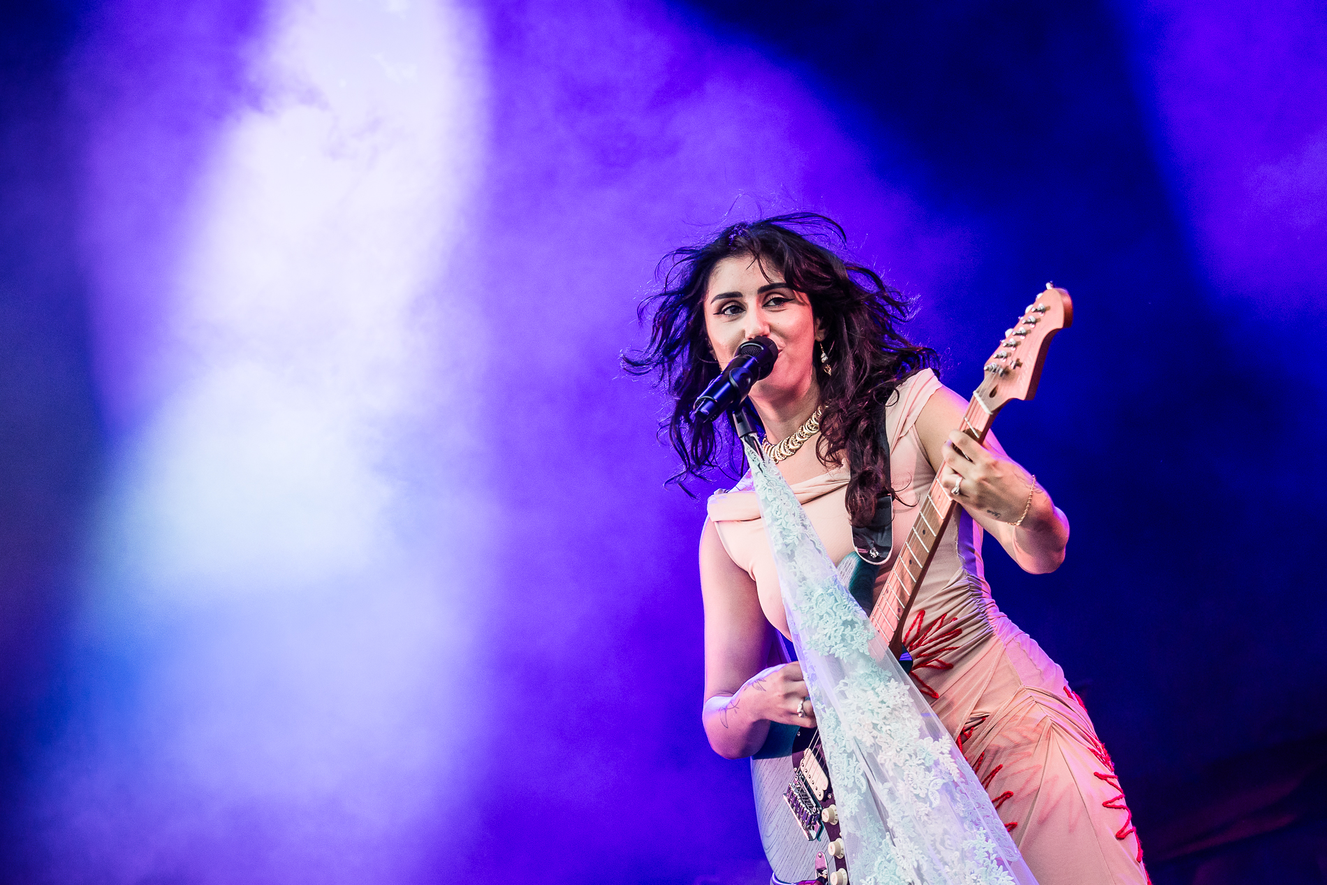 Naaz @ Gent Jazz, picture 26, photographed by Jürgen Bruynooghe - FrontView Magazine