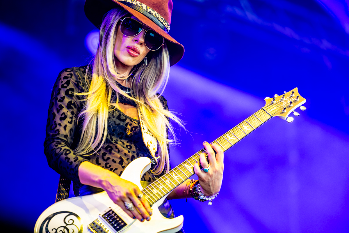 Orianthi @ Bospop, foto 10, foto's door Dorien Goetschalckx - FrontView Magazine