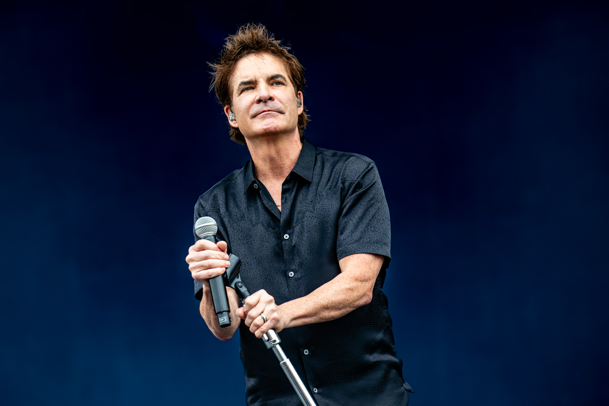 Train @ Bospop, picture 8, photographed by Dorien Goetschalckx - FrontView Magazine