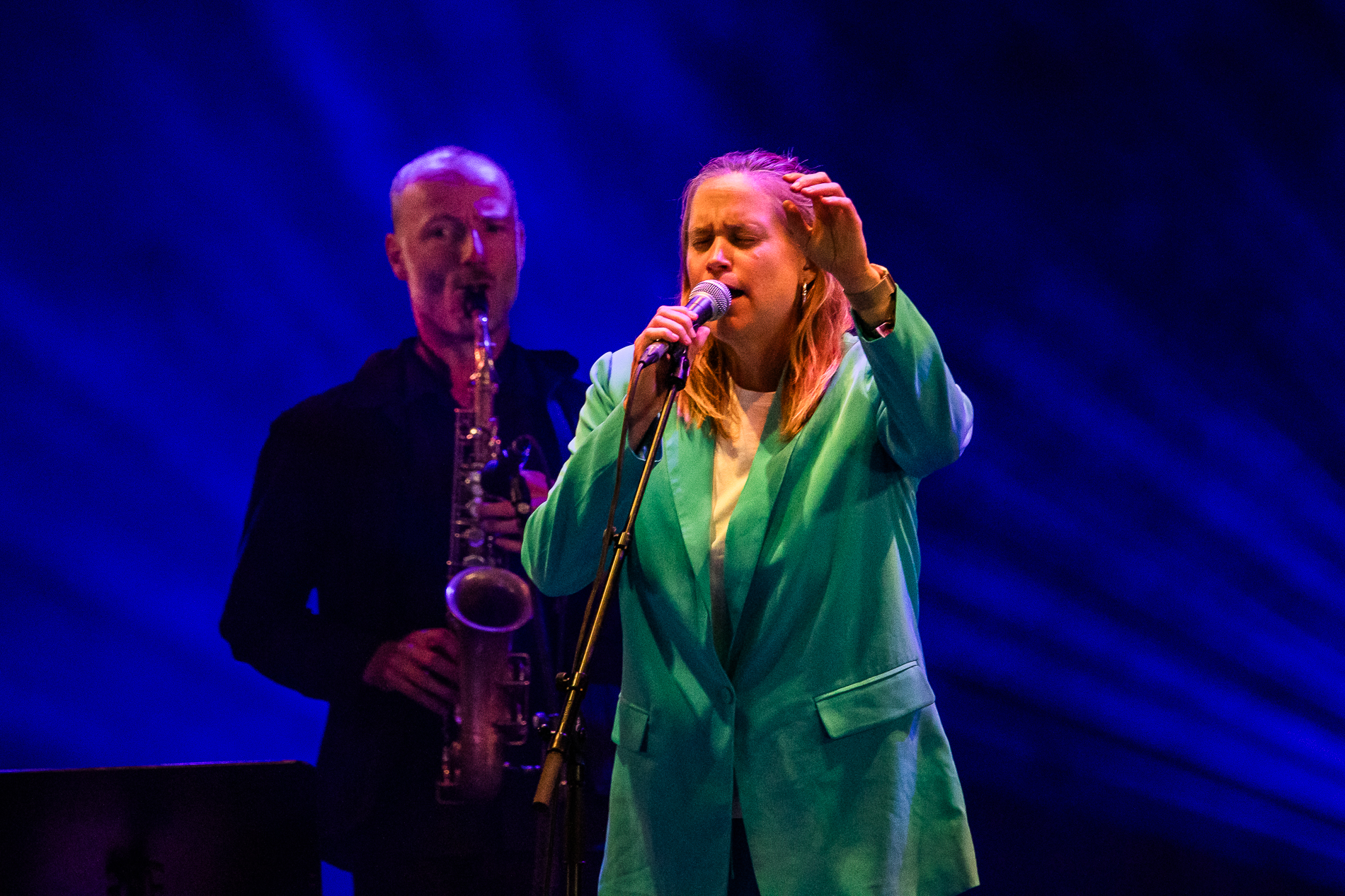 Chantal Acda & The North Sea Drifters @ Gent Jazz, picture 10, photographed by Jürgen Bruynooghe - FrontView Magazine