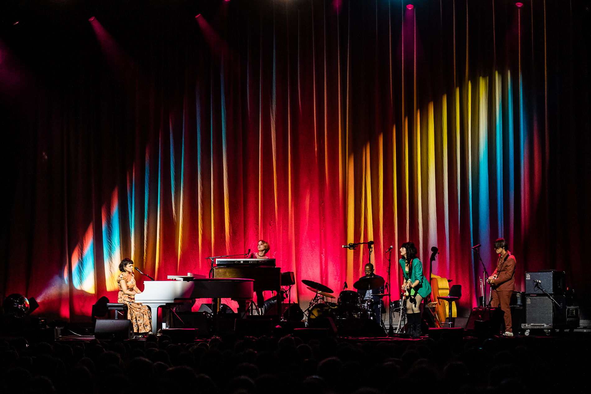 Norah Jones @ Gent Jazz, picture 8, photographed by Jürgen Bruynooghe - FrontView Magazine