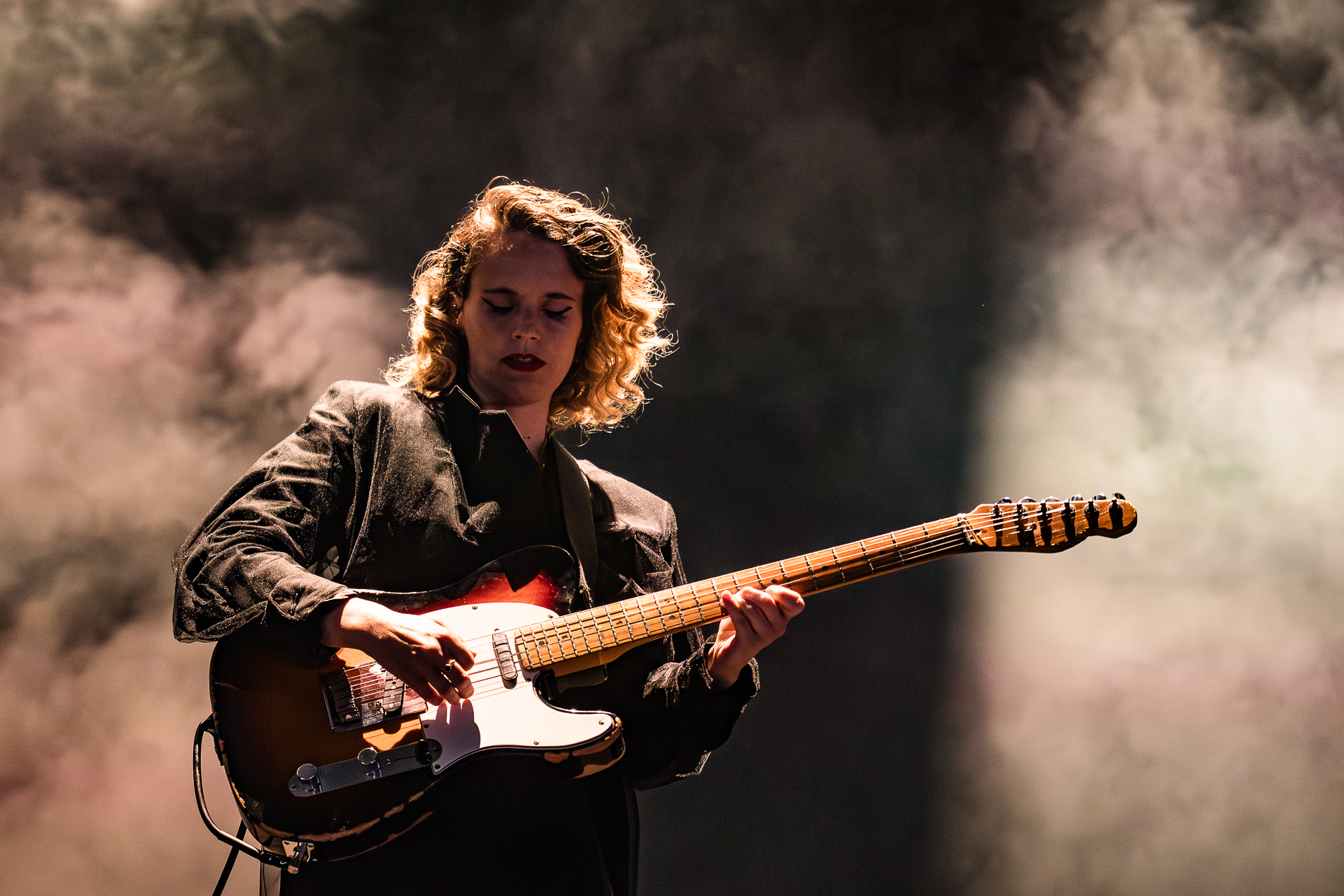 Anna Calvi @ Gent Jazz, foto 10, foto's door Jürgen Bruynooghe - FrontView Magazine