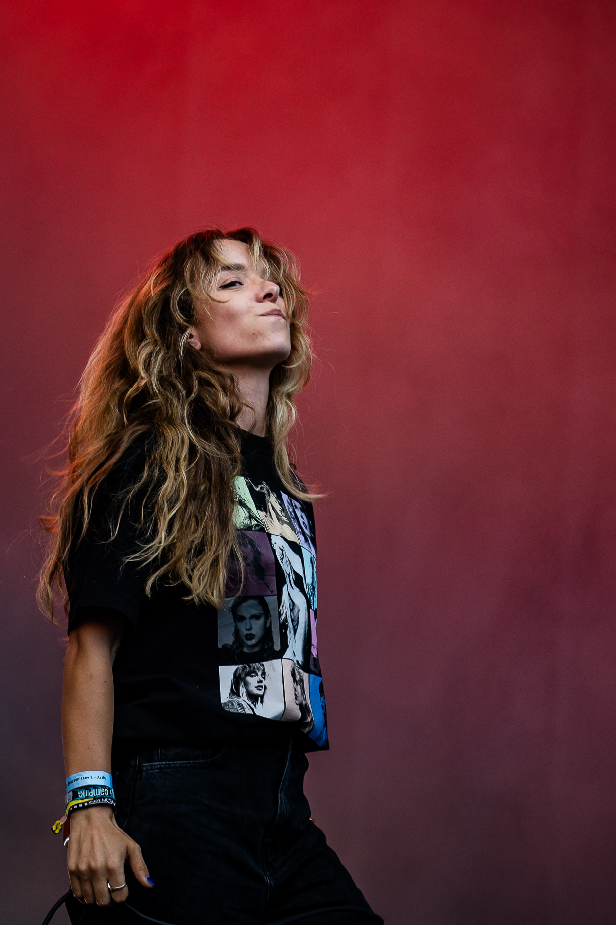 Alice Mae @ Beleuvenissen, picture 29, photographed by Jürgen Bruynooghe - FrontView Magazine