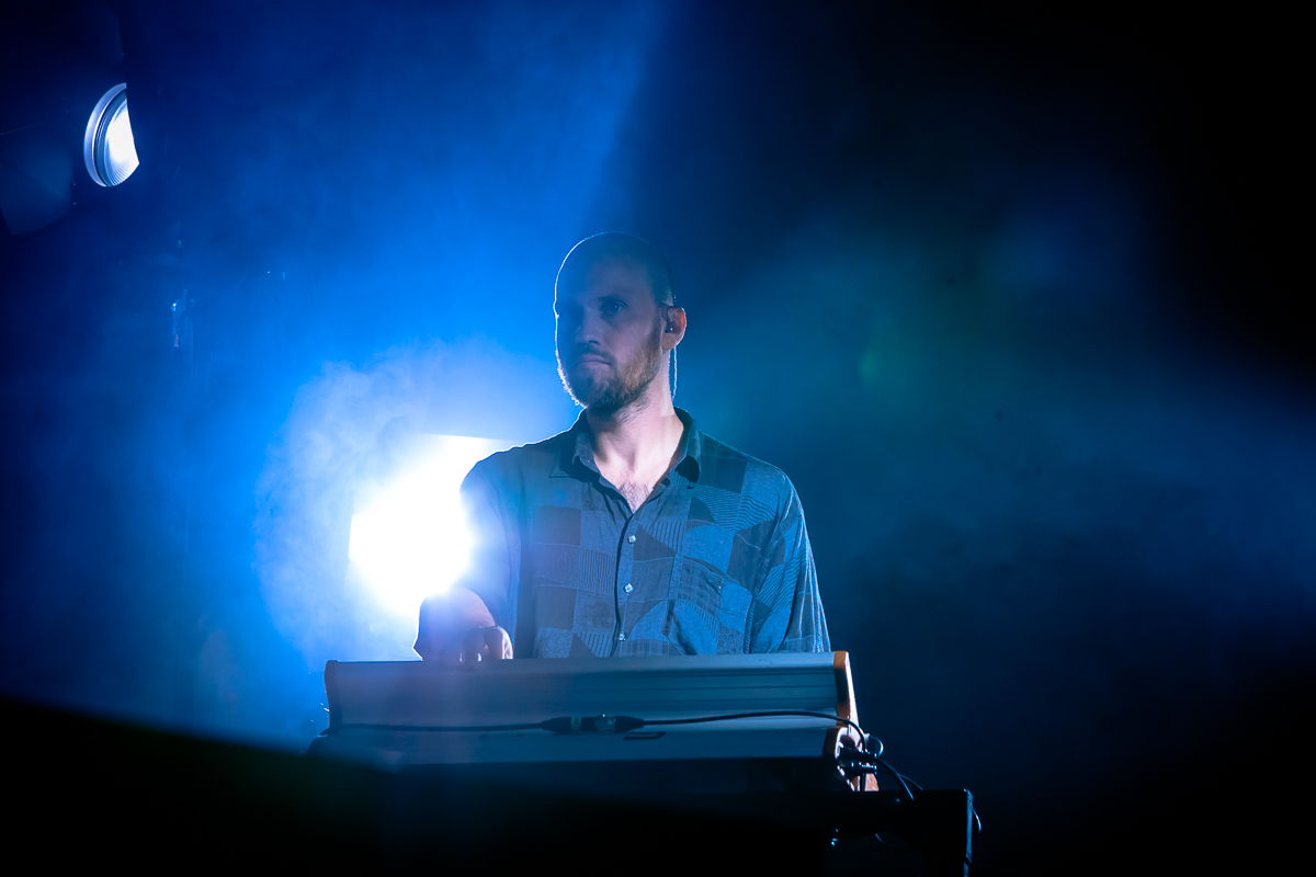 Eefje de Visser @ Cactus festival, picture 15, photographed by Anais Callens - FrontView Magazine