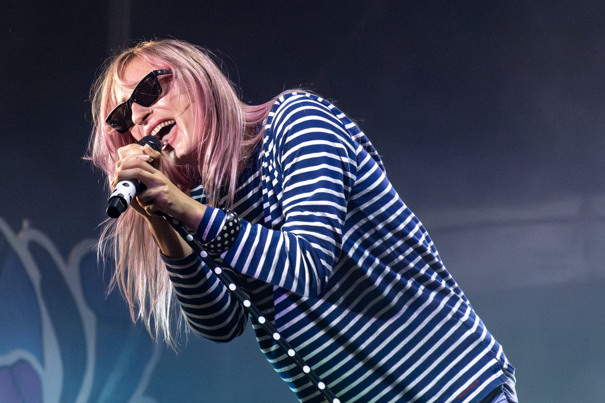 S10 @ Kneistival, picture 5, photographed by Bart Janssens - FrontView Magazine