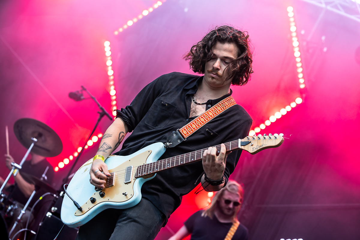 Alica Mae @ Beach Festival Nieuwpoort 2025, picture 4, photographed by Marc Verdonck - FrontView Magazine