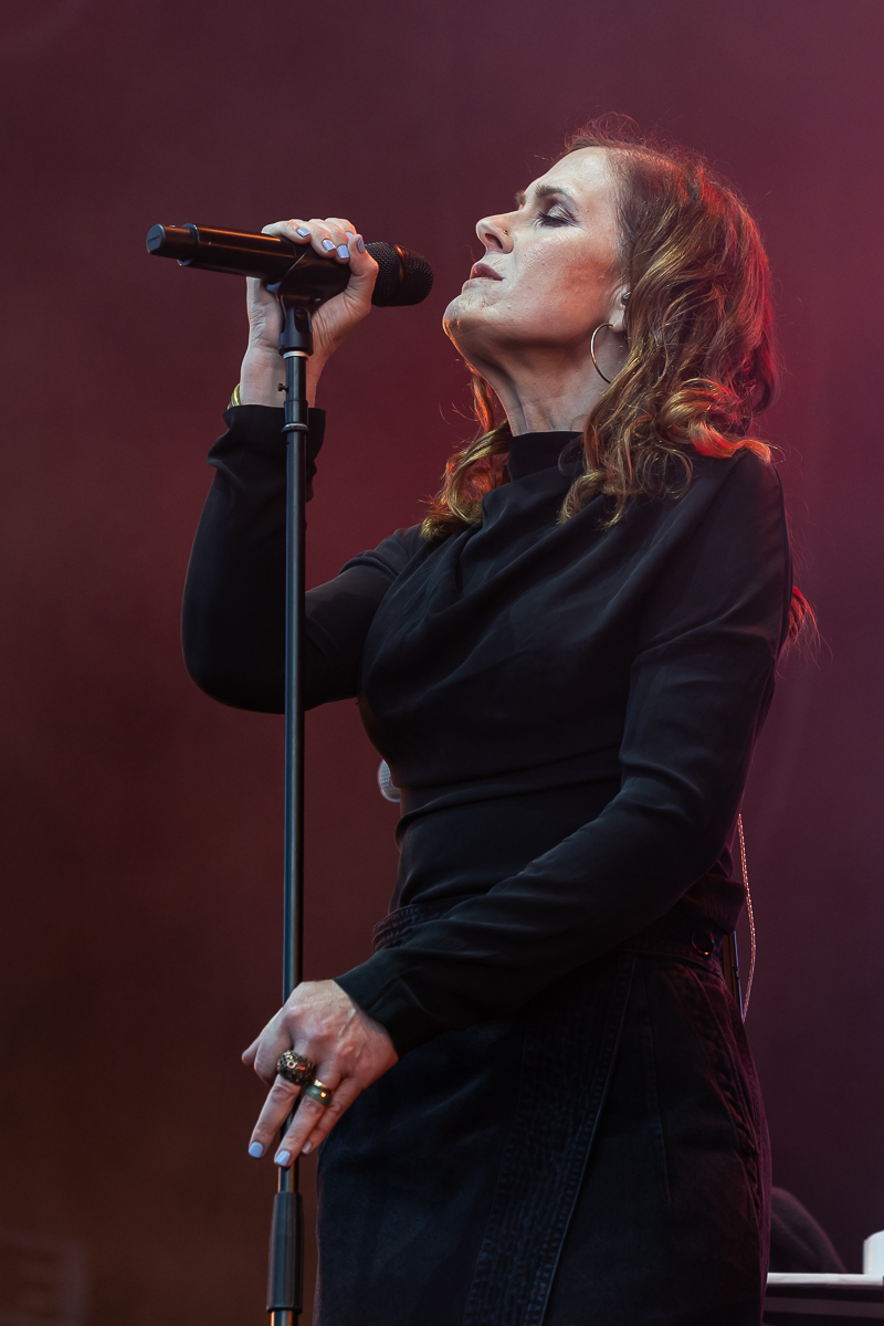 Alsion Moyet @ Beach Festival Nieuwpoort 2025, picture 4, photographed by Marc Verdonck - FrontView Magazine