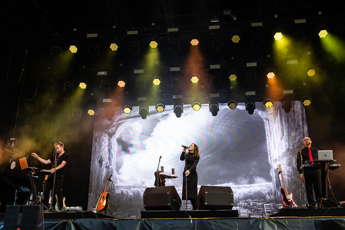 Alsion Moyet @ Beach Festival Nieuwpoort 2025, picture 5, photographed by Marc Verdonck - FrontView Magazine