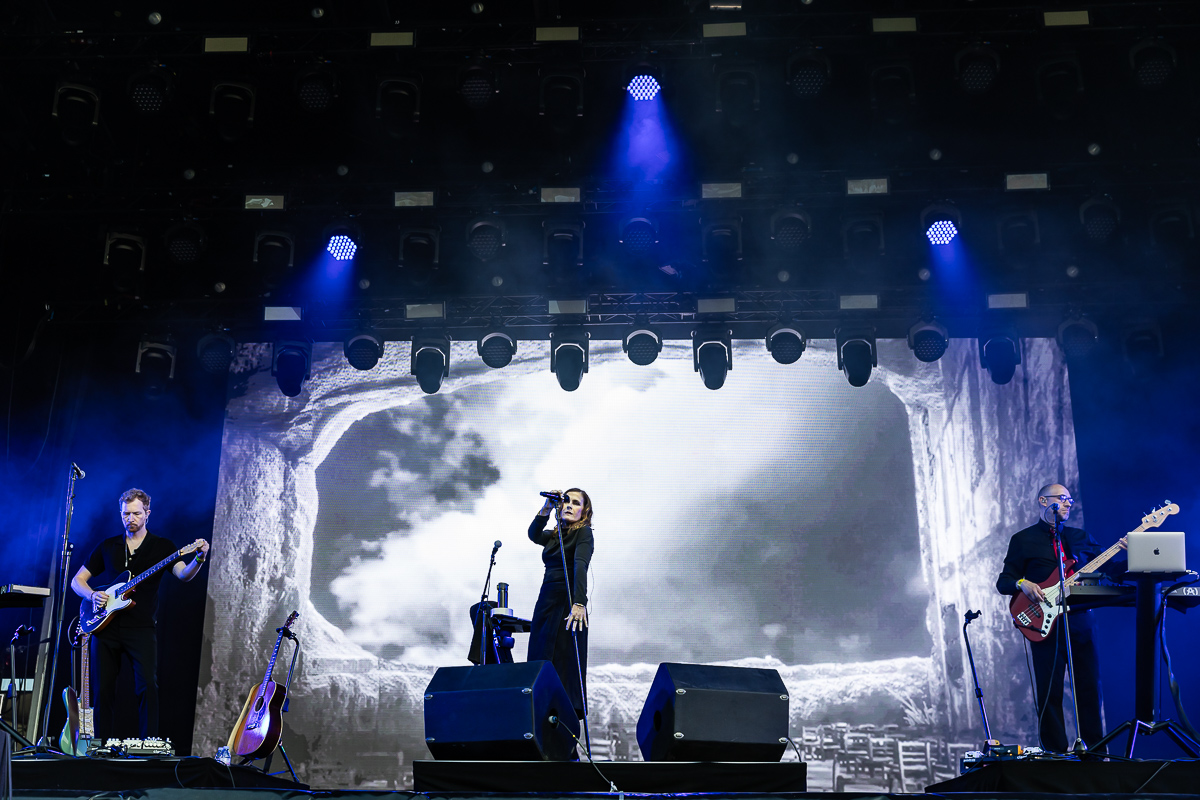 Alsion Moyet @ Beach Festival Nieuwpoort 2025, picture 9, photographed by Marc Verdonck - FrontView Magazine