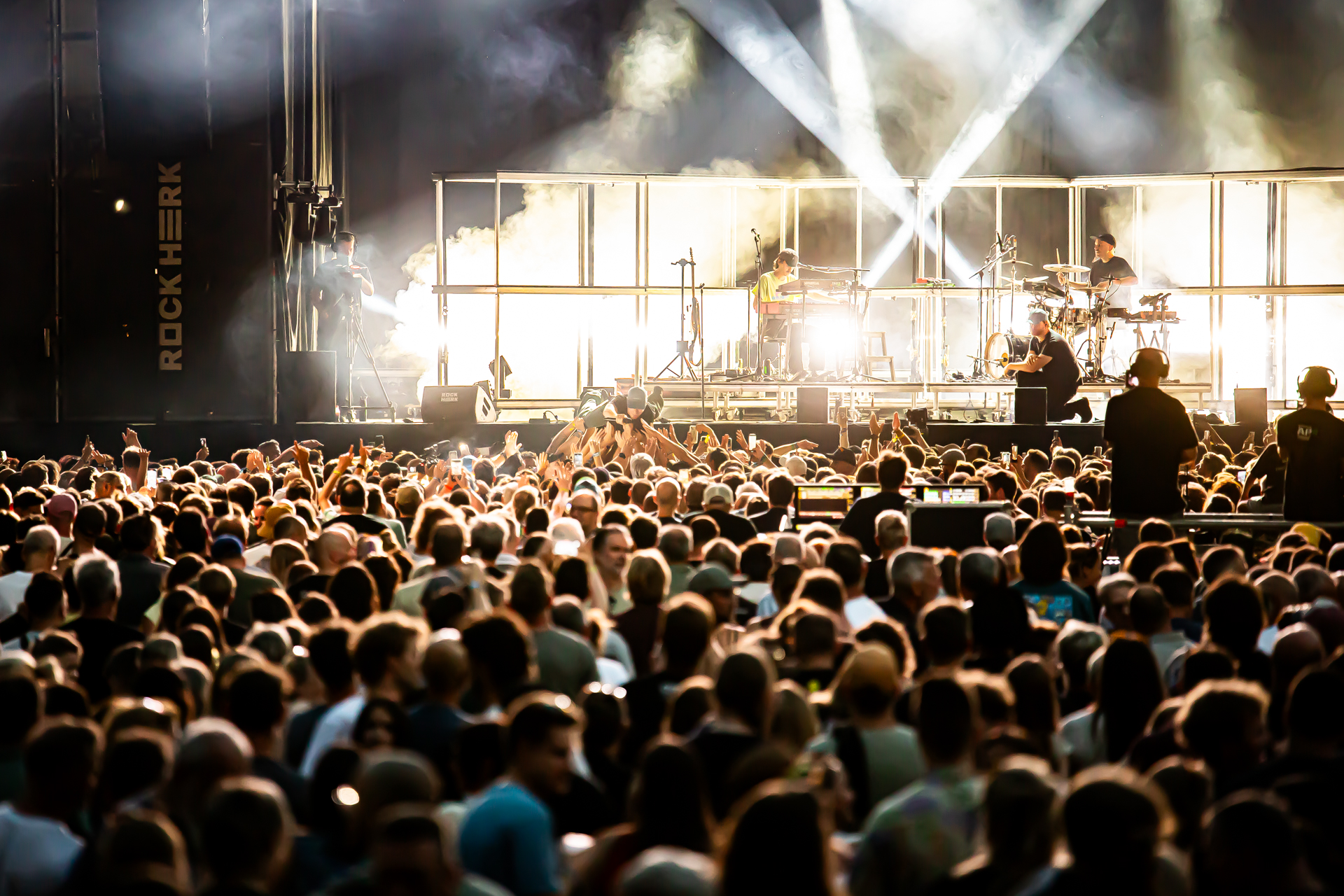 Brihang @ Rock Herk, picture 6, photographed by Leen Verlinden - FrontView Magazine